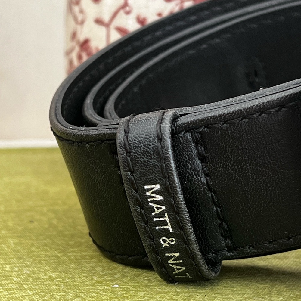 Matt&Nat Black Belt - Picture 2 of 5